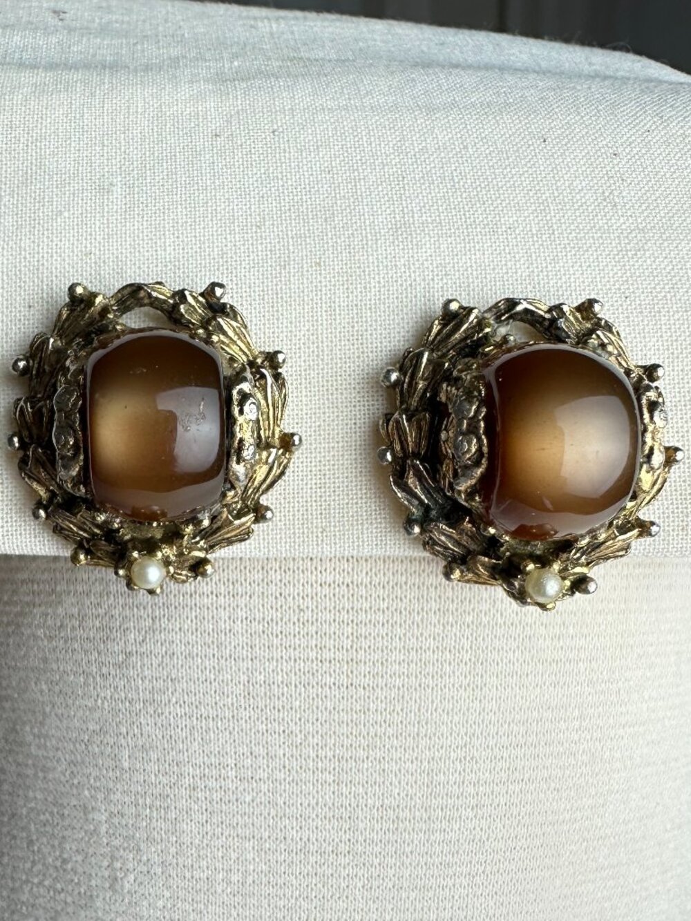 Lucite Tiger Eye Look Clip-On Earrings Ornate Gold Tone Statement